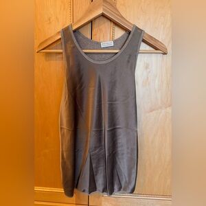 Brunello Cucinelli brown silk tank. Size 6. Never worn. In excellent condition